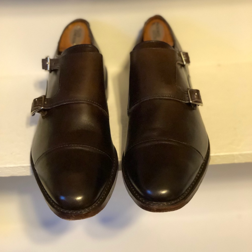 Allen Edmonds “Mora 2.0” dress shoes size  10B